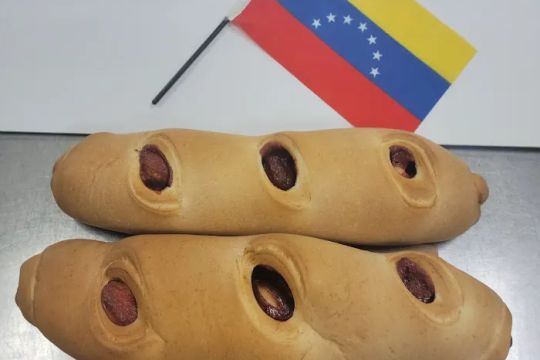 La Esperanza Bakery Panaderia Y Pasteleria