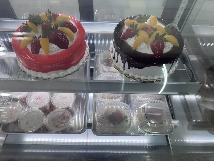 Panadería y Pastelería La Auténtica Picture 1