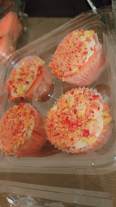 Nova's Decadent Desserts Picture 2