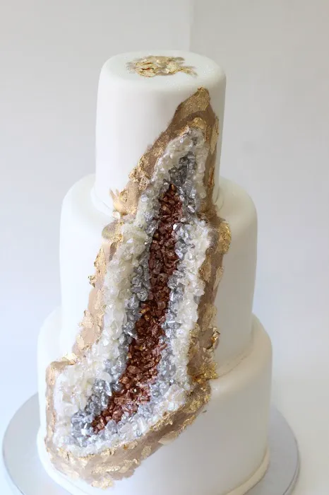 Deb's Sweet Cakes Picture 10