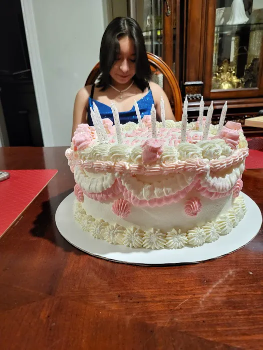Pasteleria La Chica Picture 5