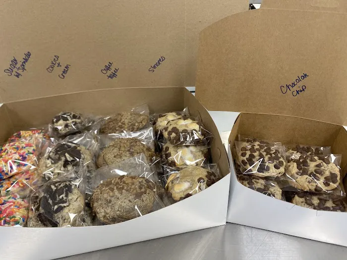 Cara's Cookie Company Picture 8