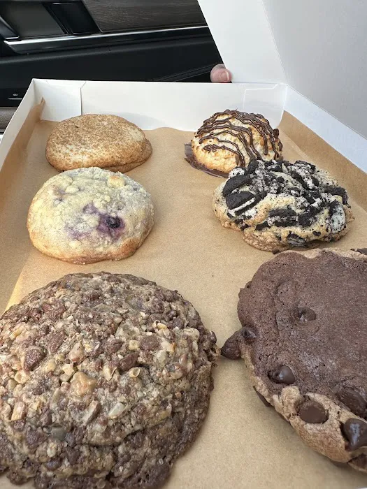 Cara's Cookie Company Picture 4