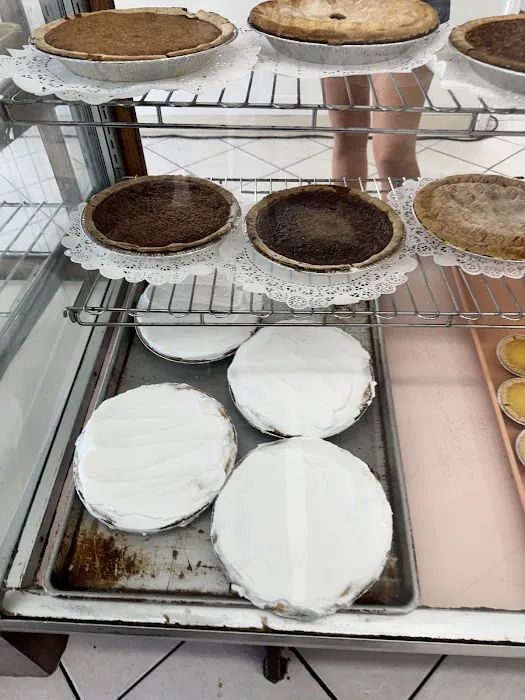 Fancy Pastry Shop Picture 10