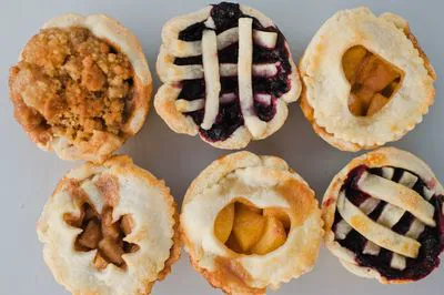 Yummy Eats Desserts Picture 1