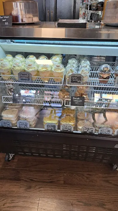 The Black Lantern Tea Room and Bakery Picture 8