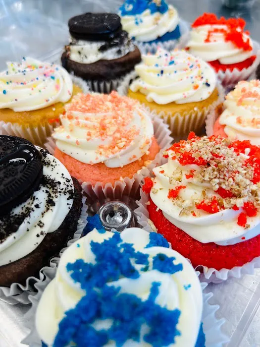 Cortneys Cupcakery, LLC Picture 7