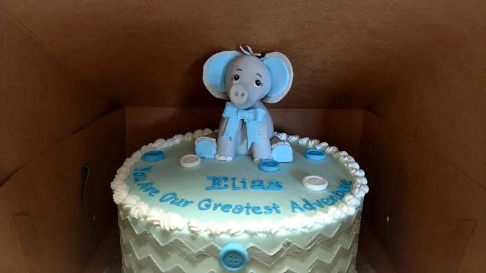 Sylvia's Cakes & Things Picture 7