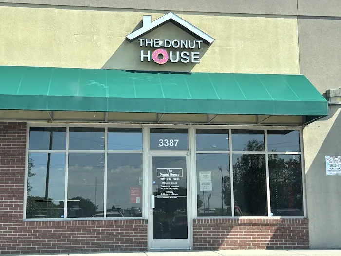 The Donut House Picture 10