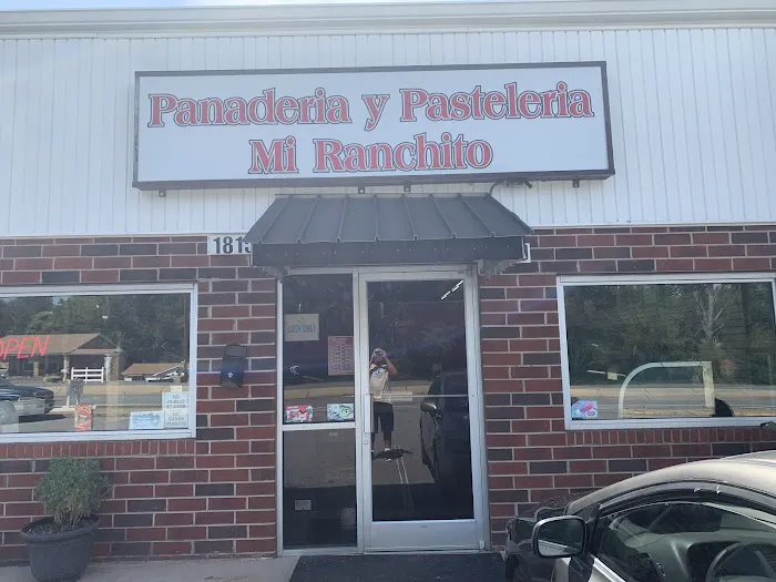 Panadería y Pastelería Mi Ranchito Picture 8