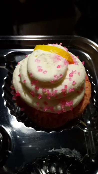Daphne's Bakery Picture 5