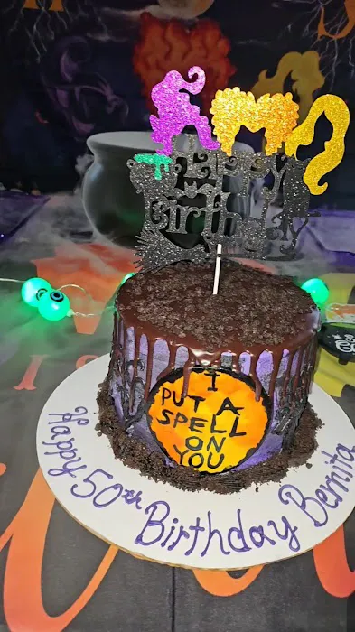 Daphne's Bakery Picture 8