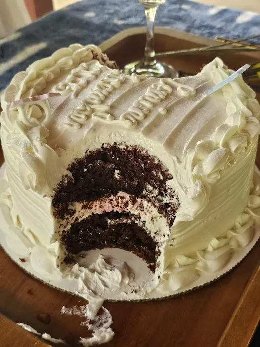 Misty's Cakes & Healthy Bakery Picture 7
