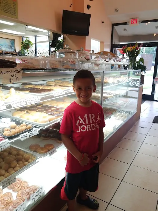 Granny's Donuts Picture 2