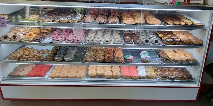 MoMo Donuts Picture 8