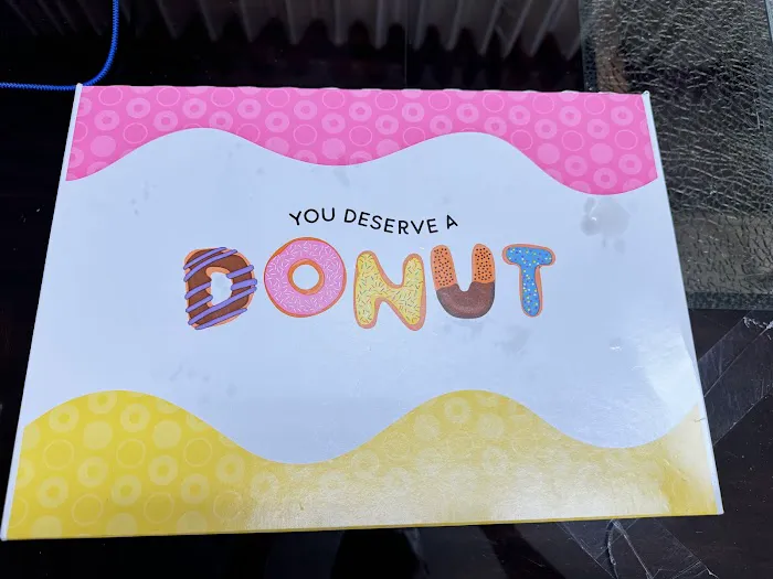 MoMo Donuts Picture 3