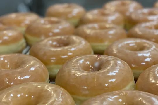 MoMo Donuts