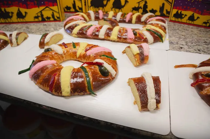 Panaderia y Pasteleria | Biscocho Bread | Tortilleria y Taqueria Picture 6
