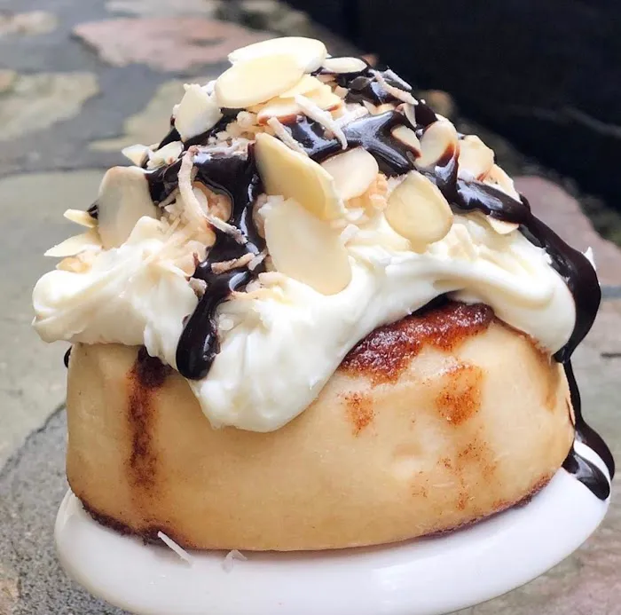 Cinnaholic Picture 7