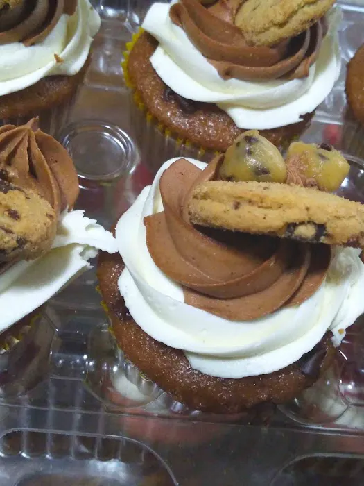 Starvin' Marvin's Bakery Picture 8