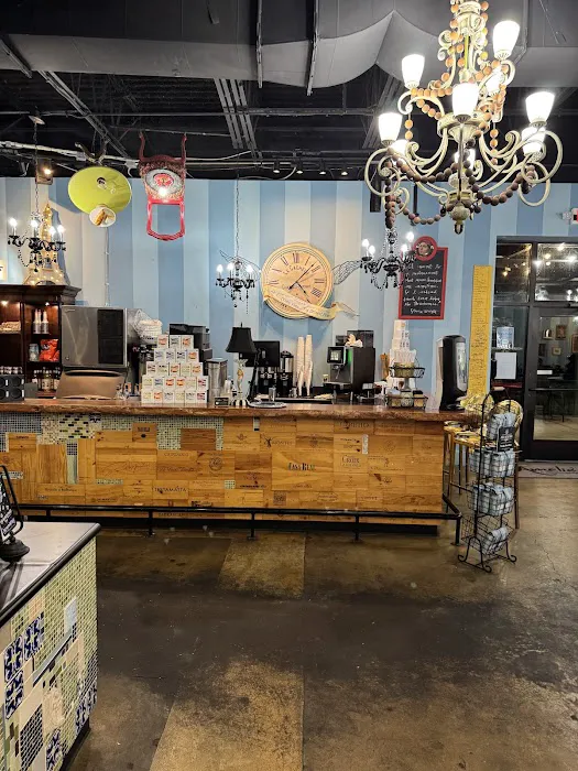 Amélie’s French Bakery & Café | Carmel Commons Picture 7