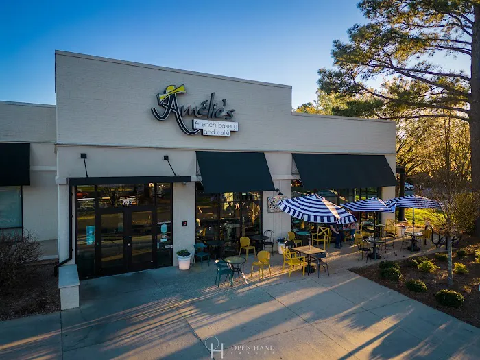 Amélie’s French Bakery & Café | Carmel Commons Picture 6