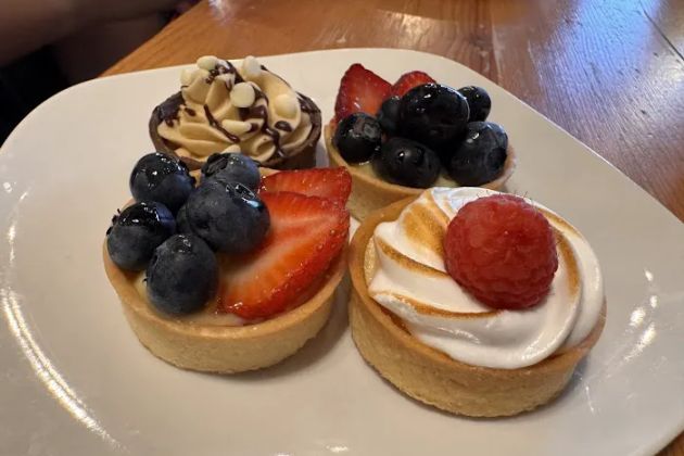 Amélie’s French Bakery & Café | Carmel Commons