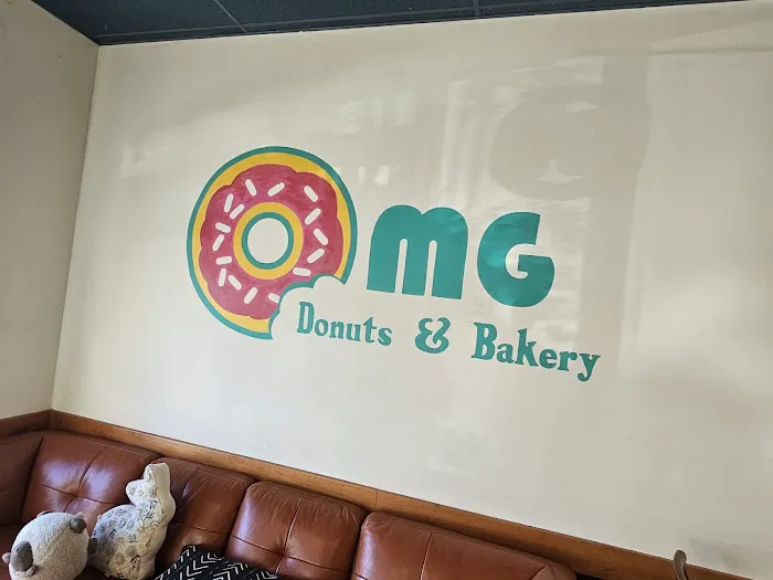 OMG DONUTS&BAKERY Picture 2