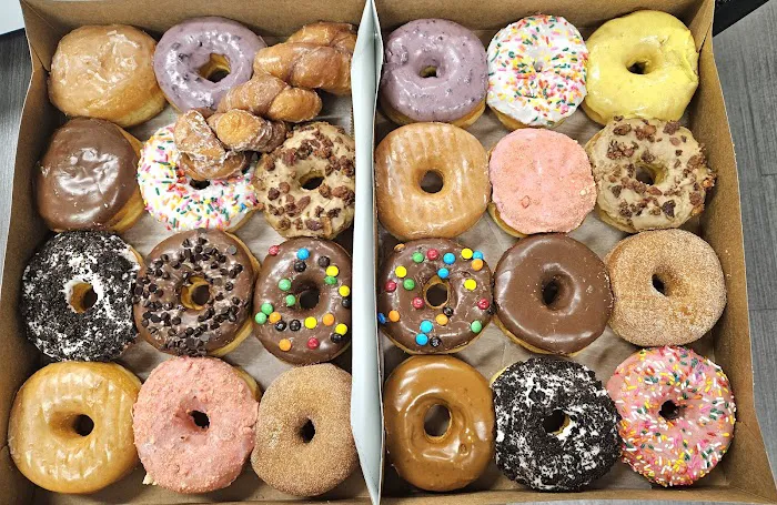 OMG DONUTS&BAKERY Picture 9