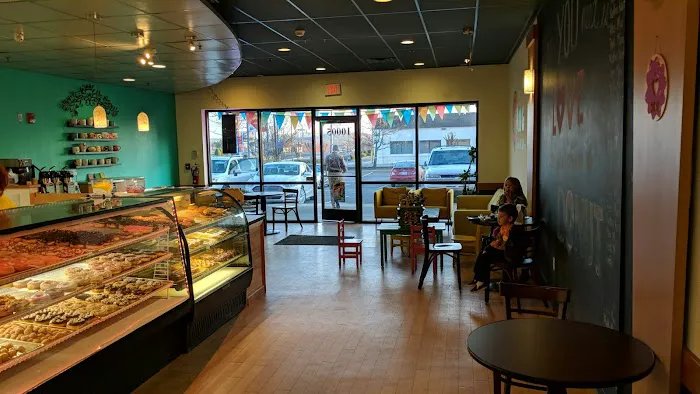 OMG DONUTS&BAKERY Picture 10