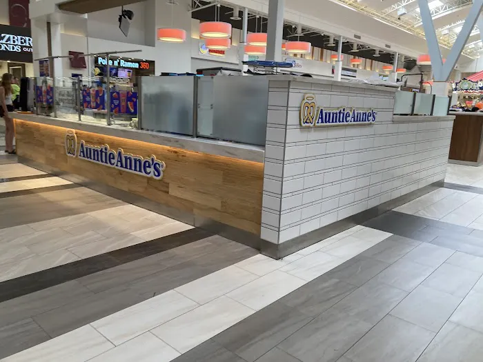 Auntie Anne's Picture 10