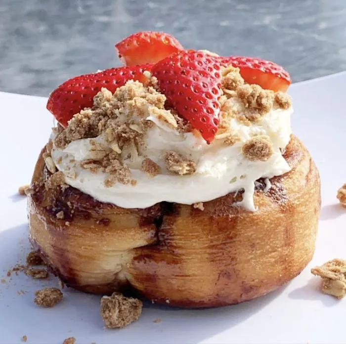 Cinnaholic Picture 4