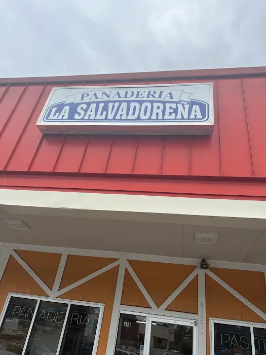 Salvadoran Bakery Picture 3