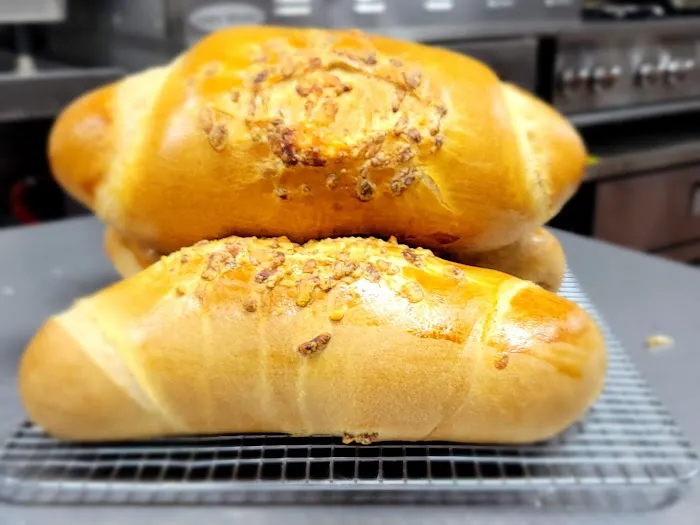 La Panadería - Colombian bread shop Picture 6