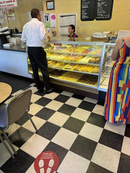 MJ Donuts Picture 3