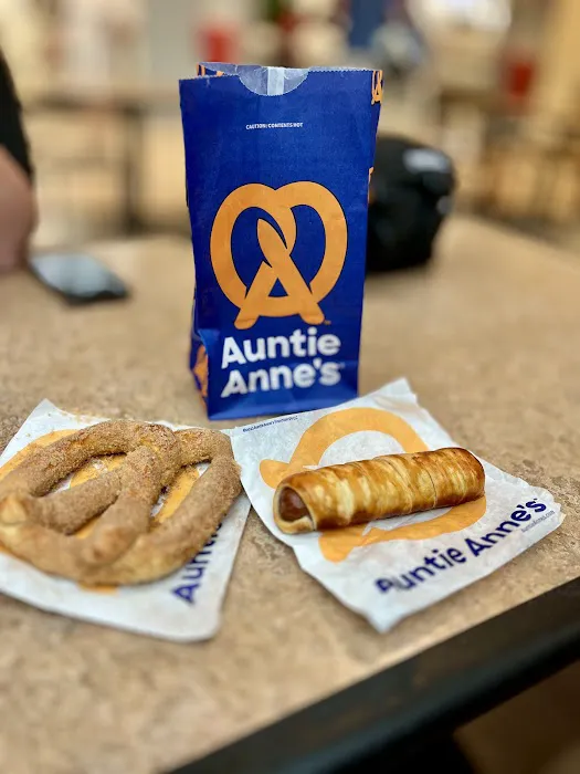 Auntie Anne's Picture 9
