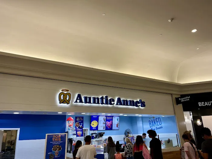 Auntie Anne's Picture 1