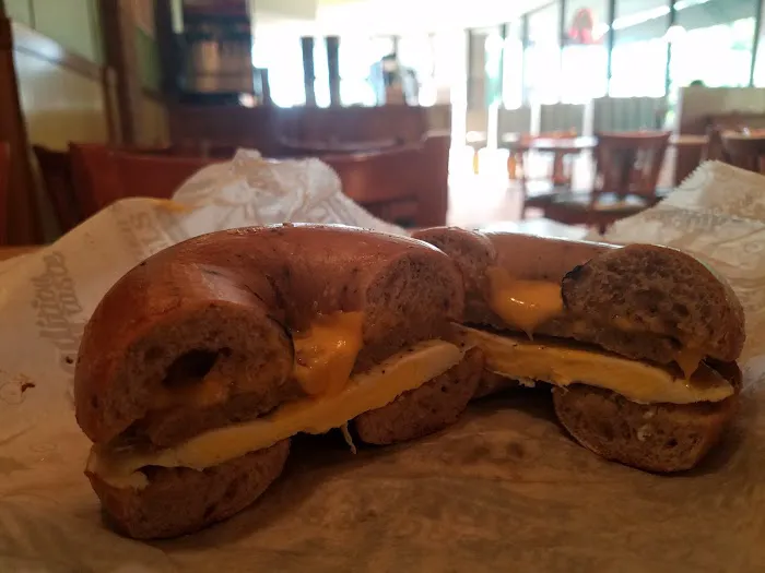 Bruegger's Bagels Picture 6