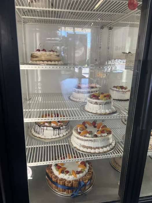 Manolo's Bakery Picture 4