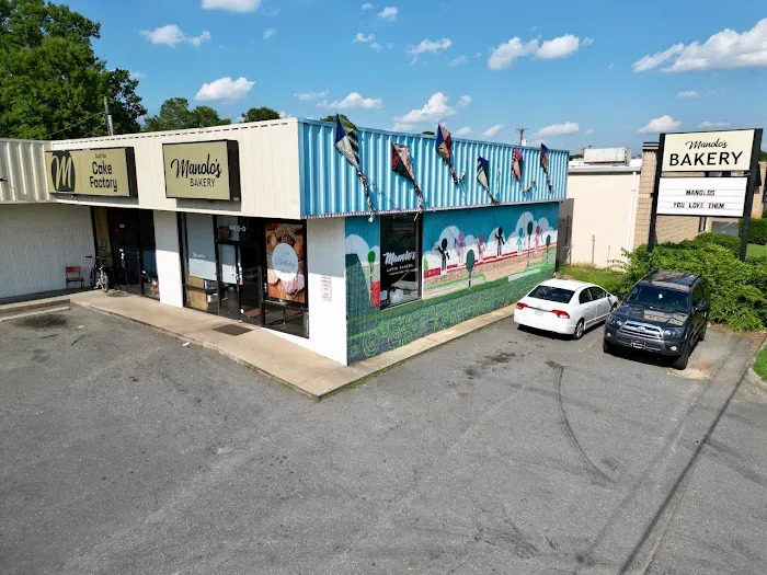 Manolo's Bakery Picture 3