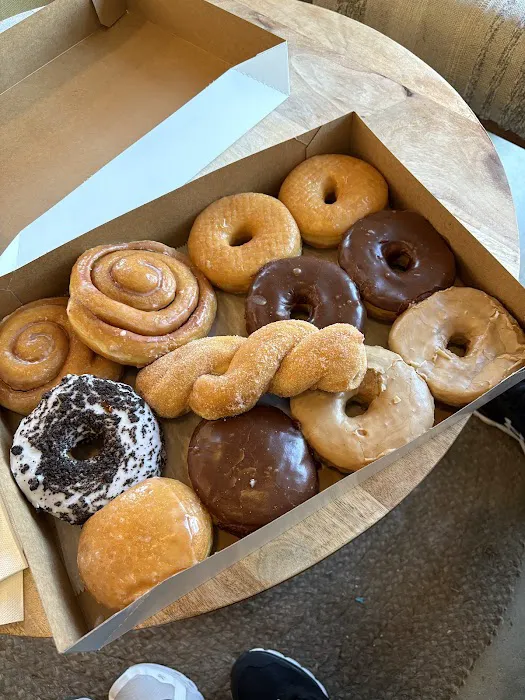 OMG Donuts & Coffee Picture 9