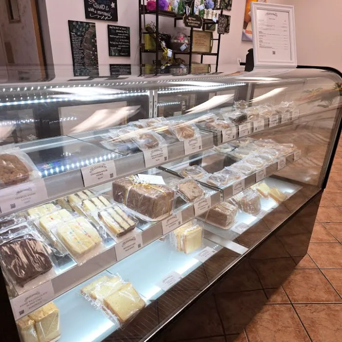 Alexandra's Bakery & Gourmet Specialties Picture 3