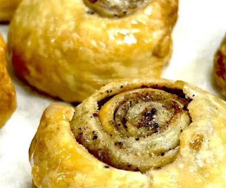 Alexandra's Bakery & Gourmet Specialties
