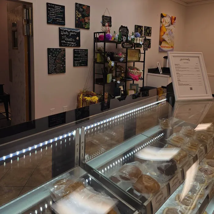 Alexandra's Bakery & Gourmet Specialties Picture 6