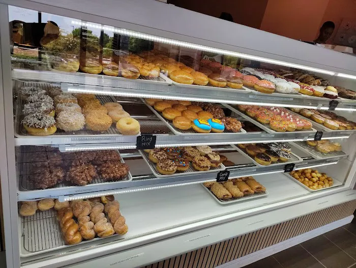 The Donut House Picture 7