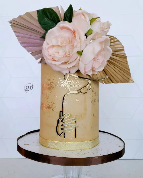Sweet & Elegant Delights Picture 5