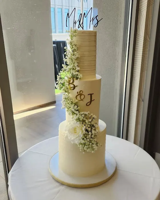 Sweet & Elegant Delights Picture 3