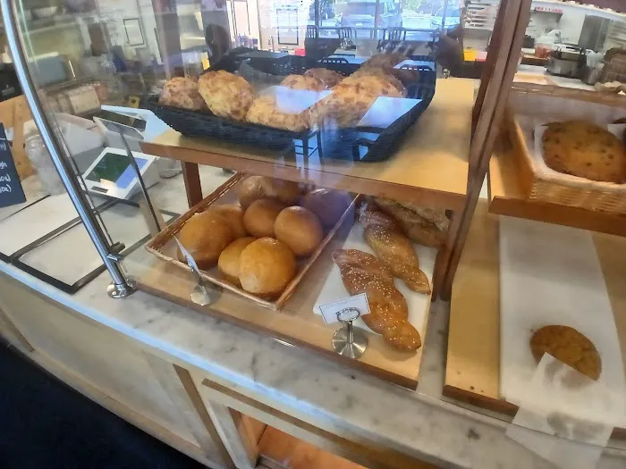 Sunflour Baking Company Picture 9