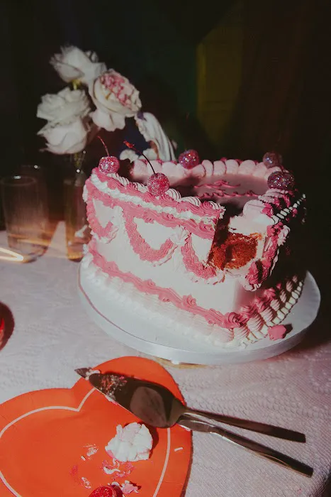 Marianne Tayloe Cake Design LLC Picture 8