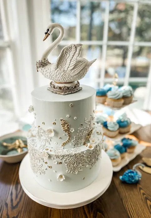 Marianne Tayloe Cake Design LLC Picture 9